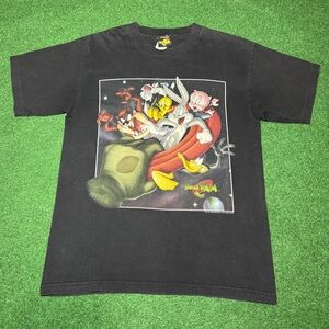 Vintage 90s Space Jam T-shirt, Movie Promo, Michael Jordan Looney Tunes (Large)